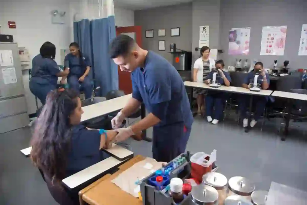 What Training Programs for Medical Assistants Include